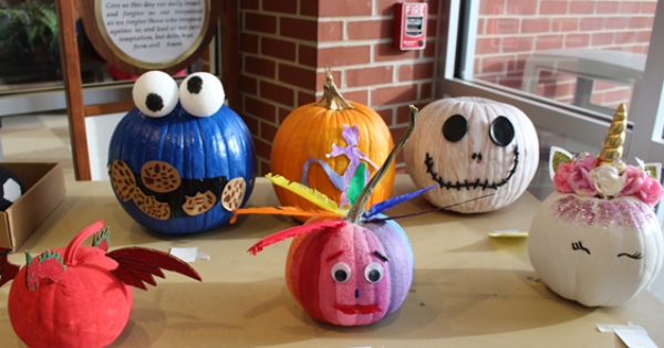 Attention Pumpkin Decorators! Pumpkin Decorating Contest, Oct. 23